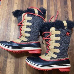 Women's SOREL Joan of Arc Boots - size 8.5 Excellent Condition!